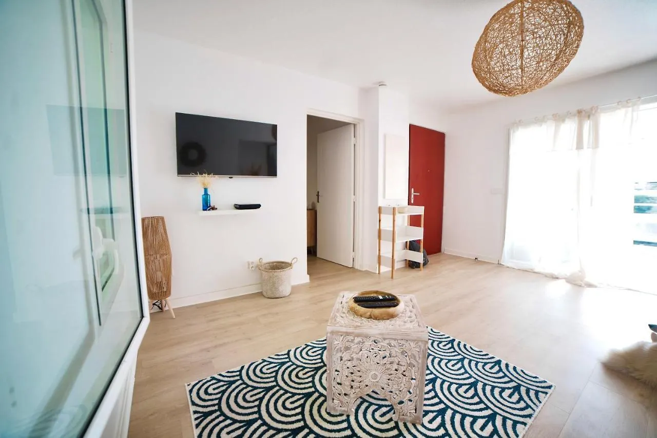 Appartement Appartemment T2 Cosy Et Spacieux : L'Oasis Urbaine Les Abymes